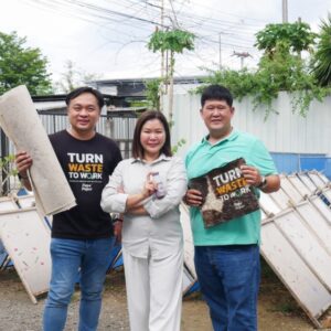Mommy Booster จับมือ Papa Paper ปฏิวัติแพคเกจจิ้ง! ชูโมเดล Circular Economy เปลี่ยน “กากหัวปลี” เป็นกันกระแทกรักษ์โลก