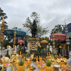 ทศวรรษแห่งศรัทธาปชาสโมสร ย้อนรอย 10 ปี พระบรมรูปสมเด็จพระนเรศวรมหาราช เคียงคู่พระธาตุเขาน้อย เมืองน่าน